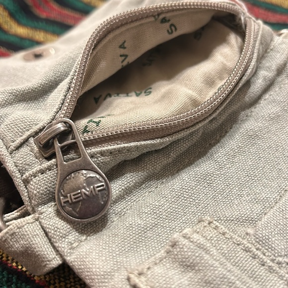 Sativa Cross Body Bag Y2K Too Cool For School Light Faded Seafoam Sage Green - Picture 3 of 7